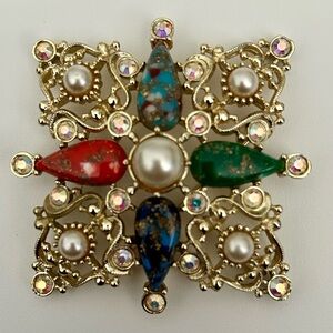 Vintage Sarah Coventry 1962 Elegant Multicolor Brooch with Pearls
